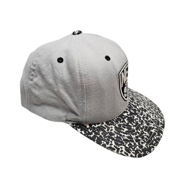 Brooklyn Nets Wool Hat Cap Snap Back Gray Mitchell and Ness NBA Basketball Adult - Picture 3 of 10